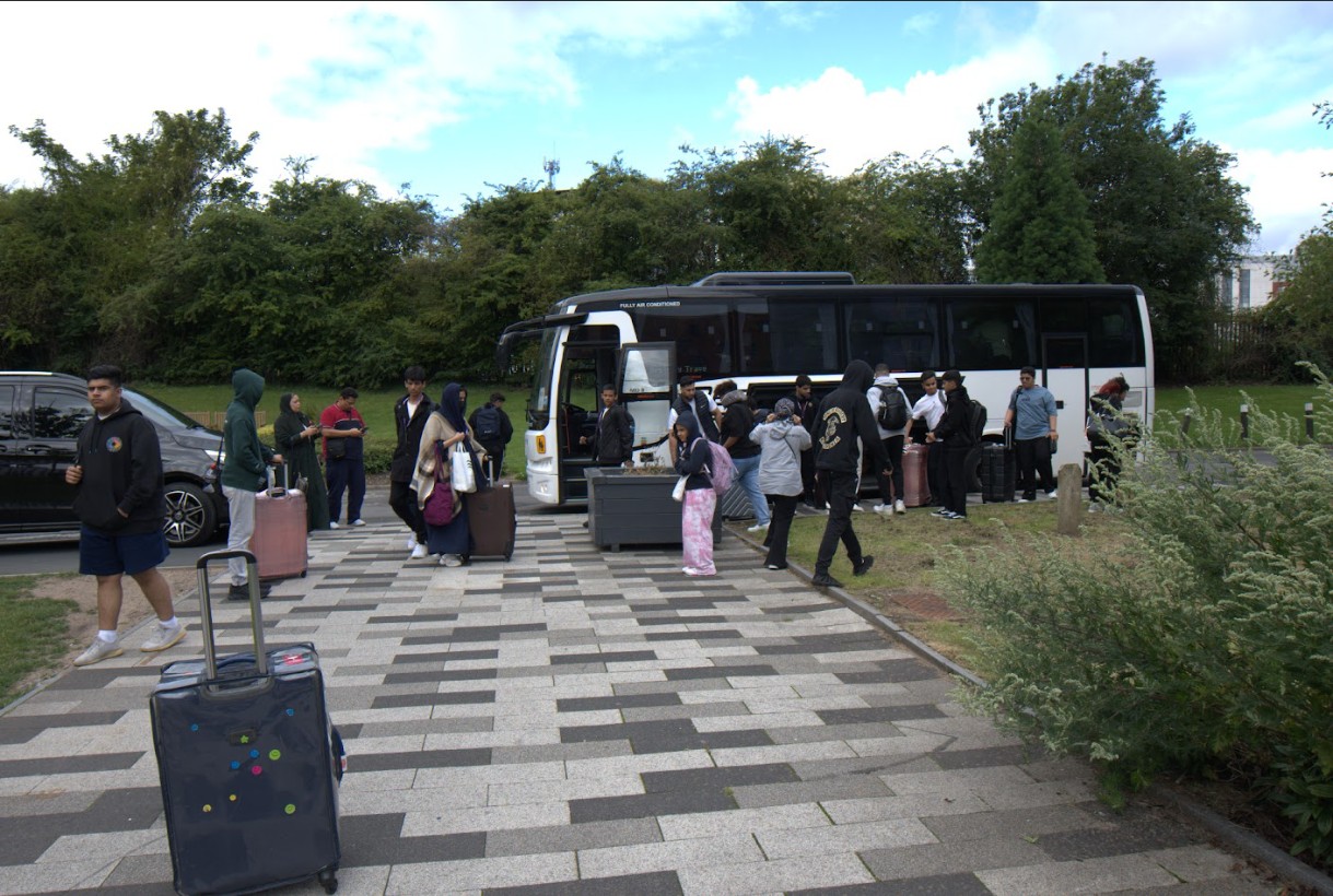 Study English in the UK with Student Accommodation