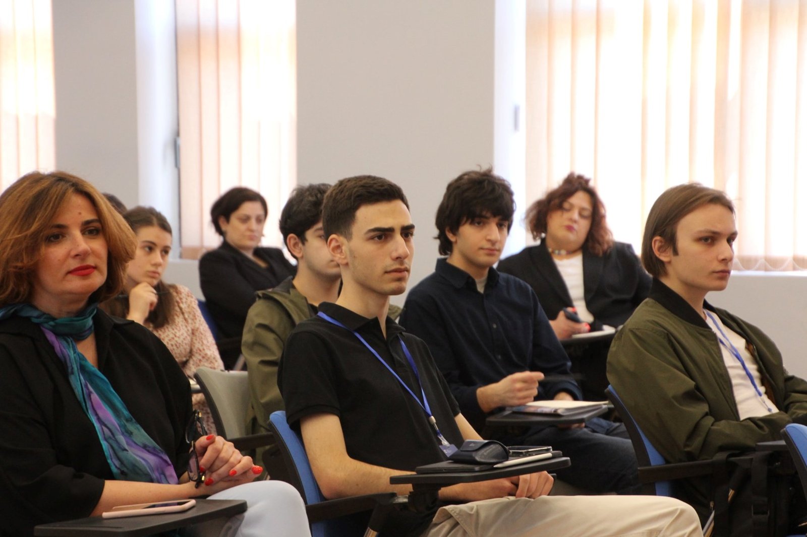 المدرسة الدولية للاقتصاد - تبليسي - جورجيا