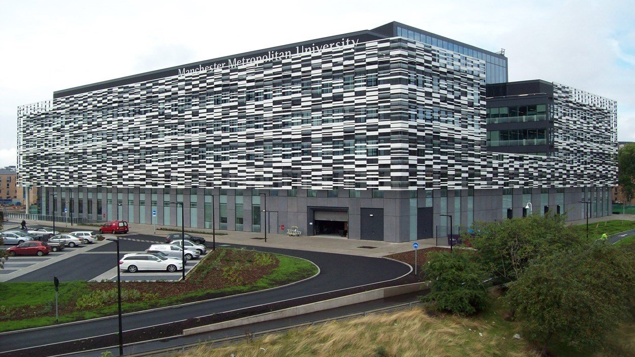 جامعة مانشستر متروبوليتان