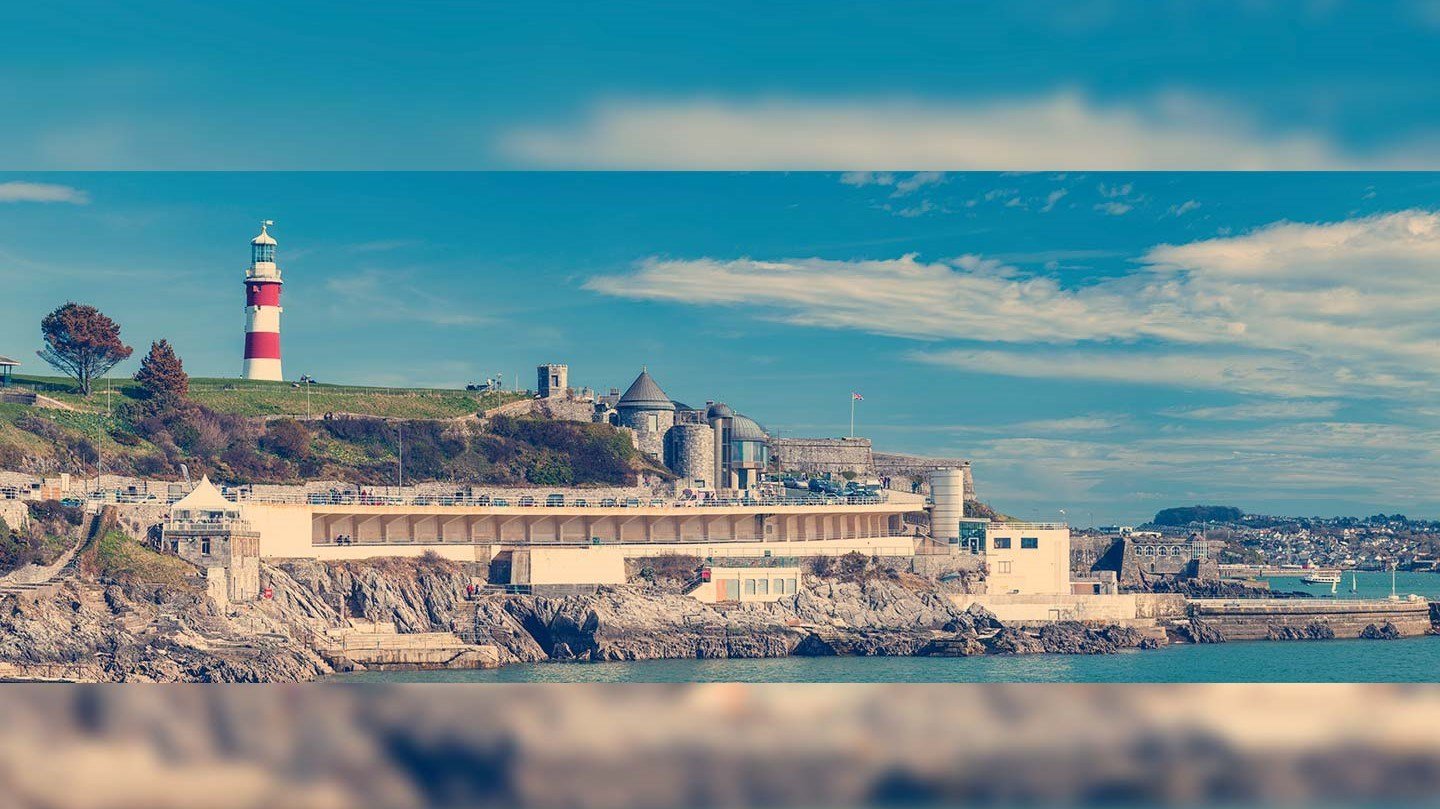 جامعة بليموث