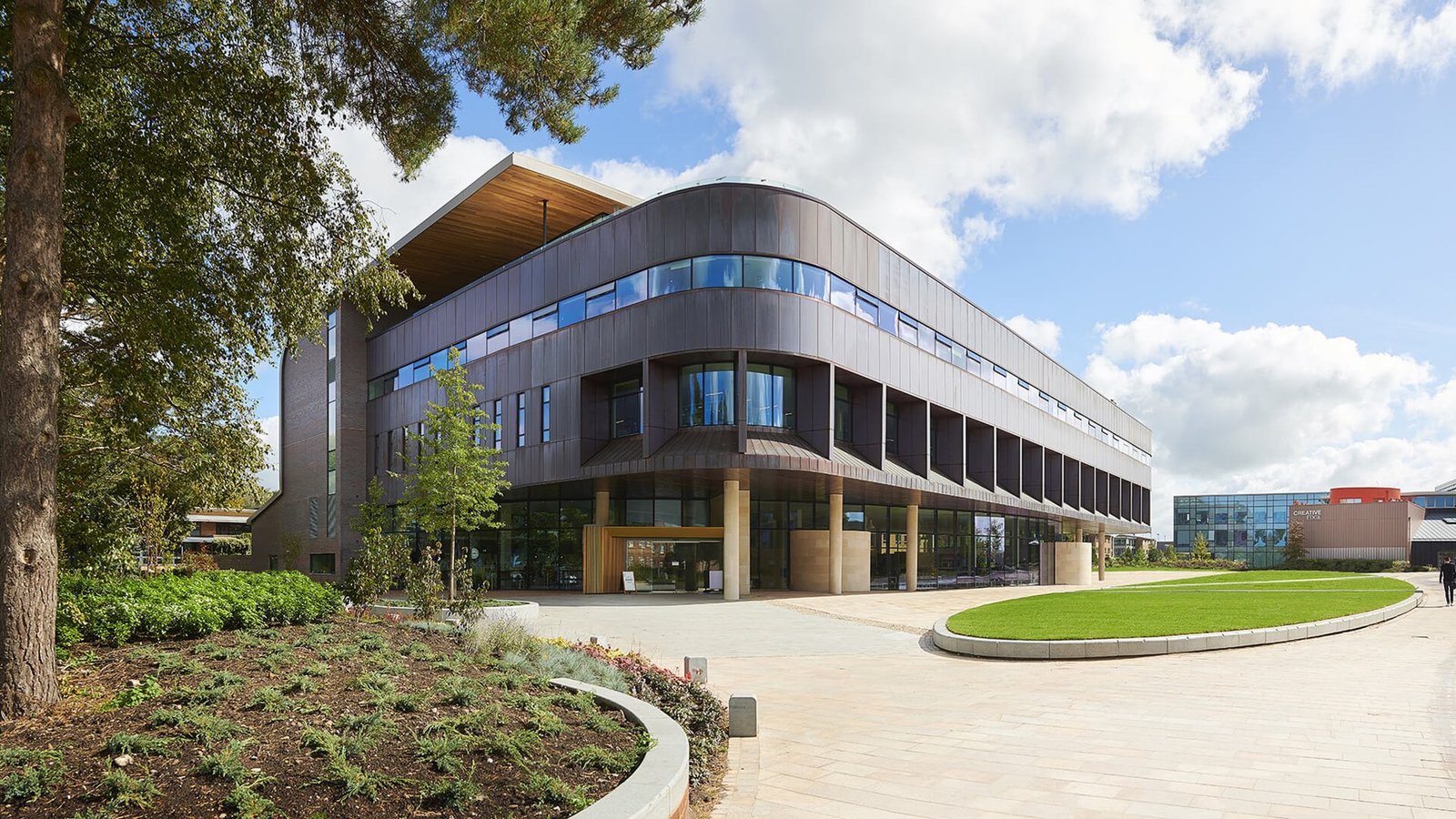 جامعة ايدج هيل