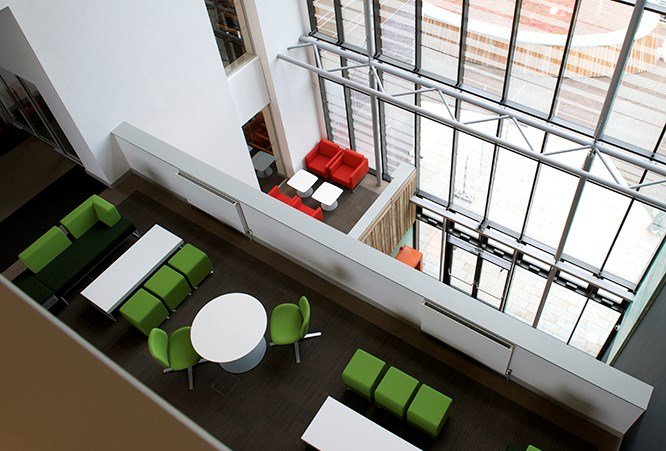 جامعة ولفرهامبتون