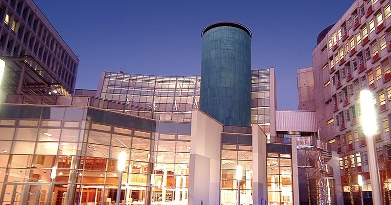 جامعة جلاسكو كالدونيان