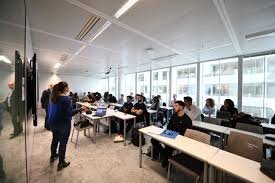 OMNES Education