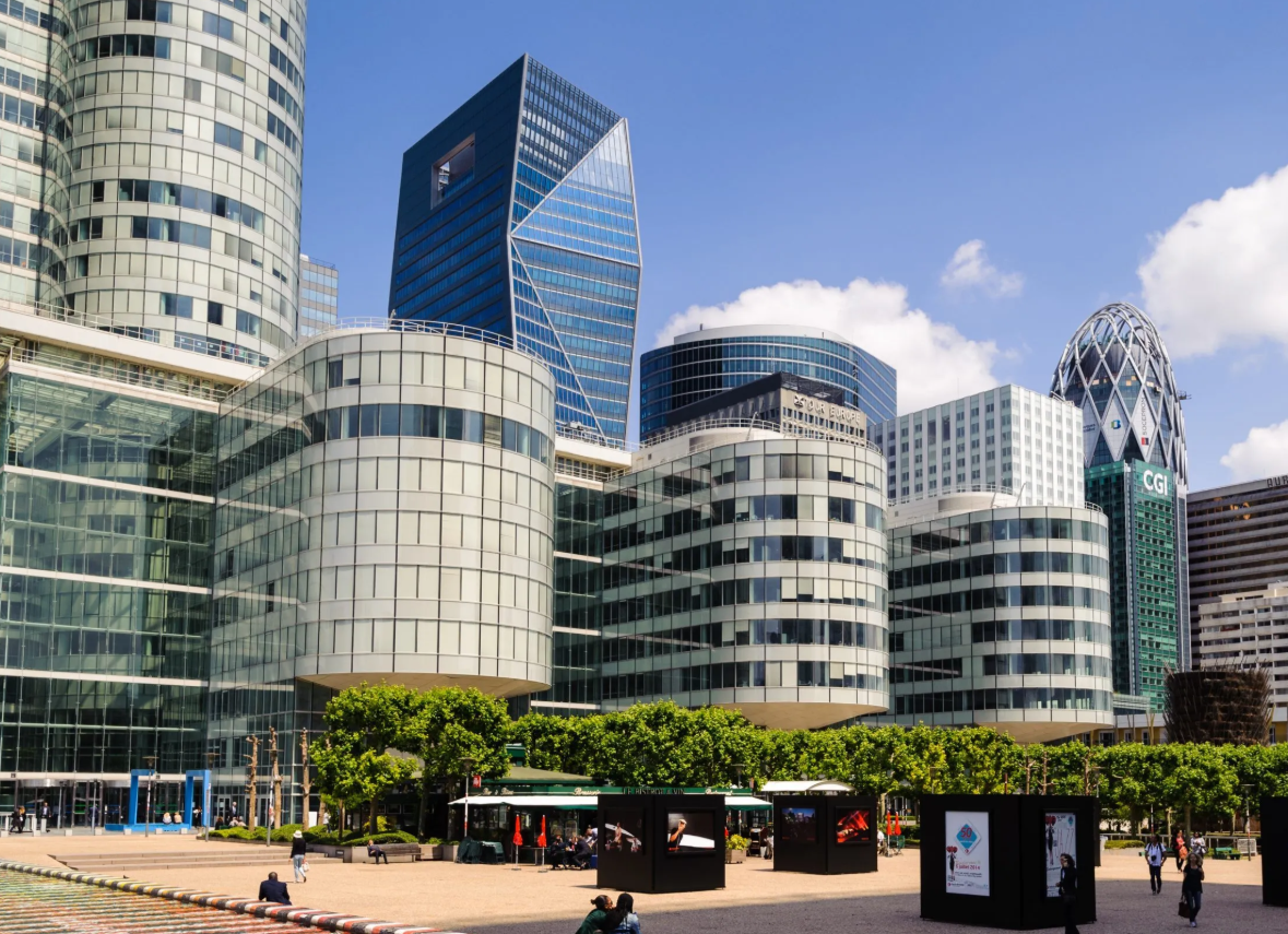 ESCE International Business School