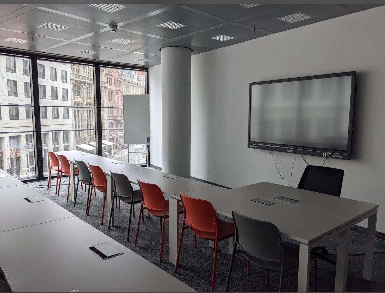 المدرسة الإبداعية للأعمال – ICN