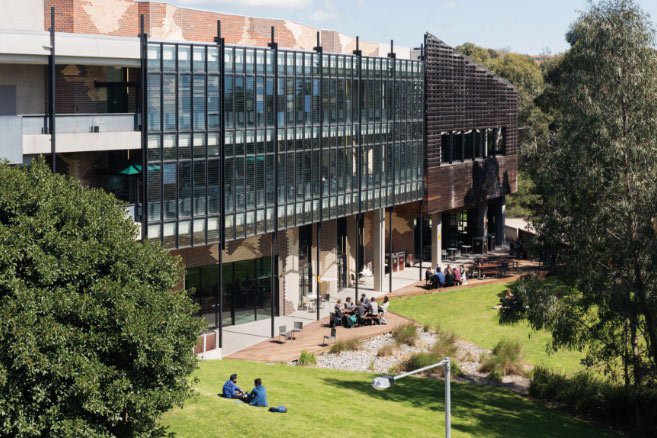 Deakin College